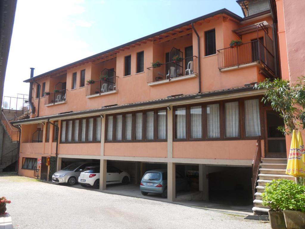 Albergo Giardino Toscolano Maderno Εξωτερικό φωτογραφία