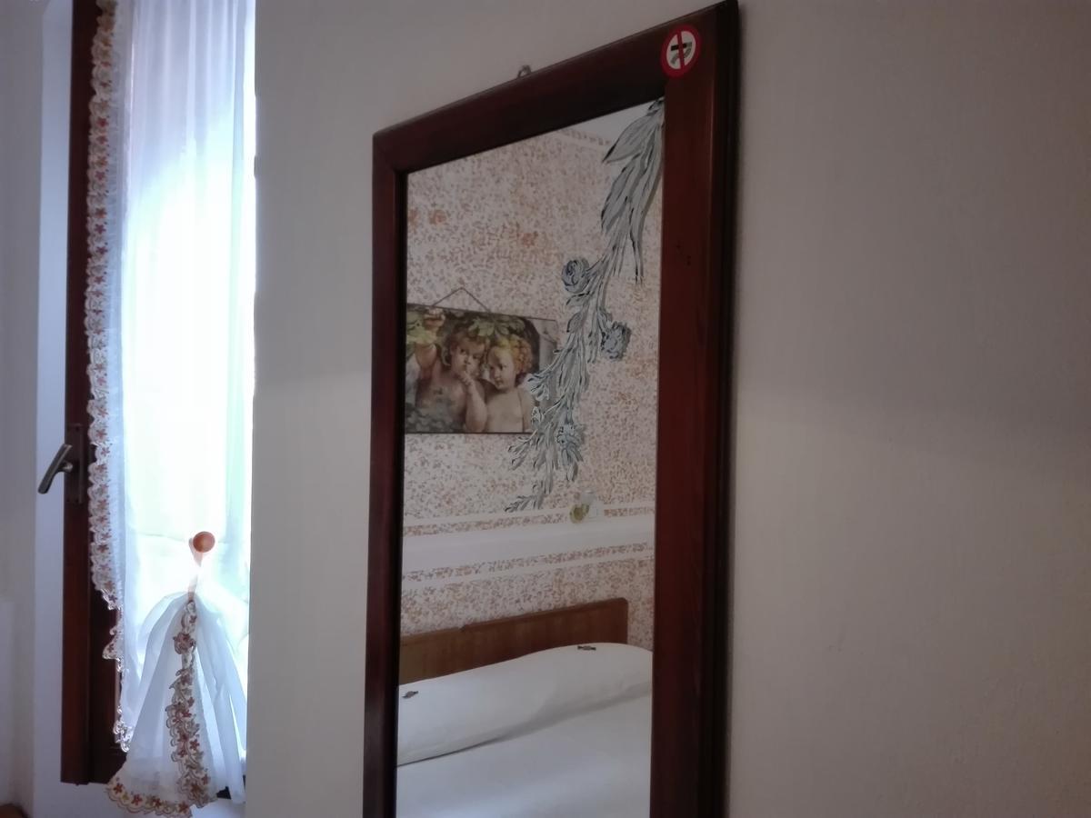 Albergo Giardino Toscolano Maderno Εξωτερικό φωτογραφία