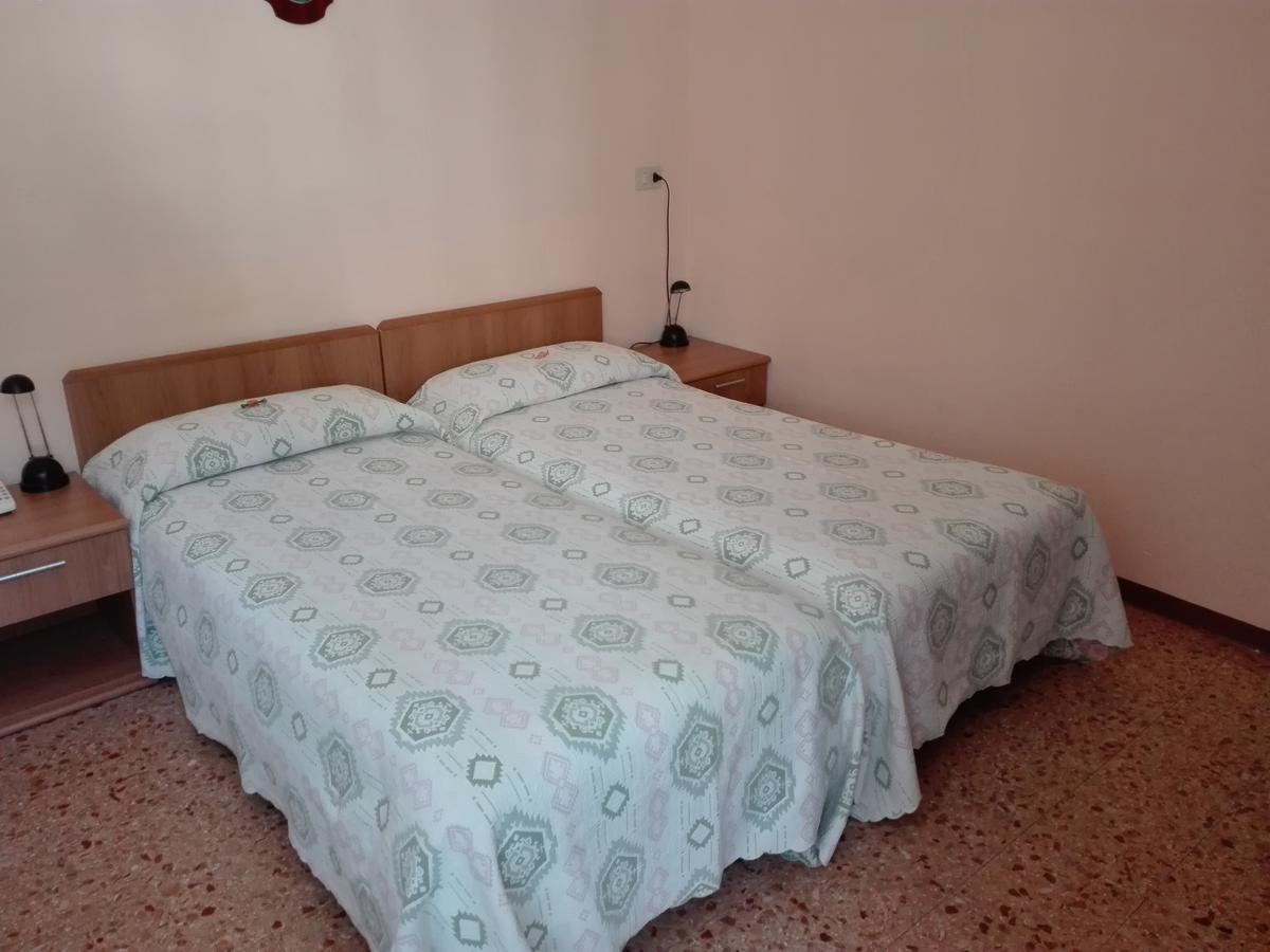 Albergo Giardino Toscolano Maderno Εξωτερικό φωτογραφία
